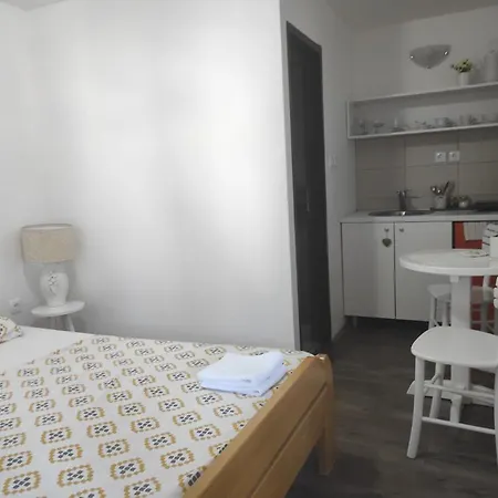 Vandrerhjem Hostelche *