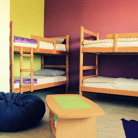 Hostelche Hostel *