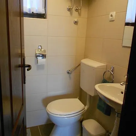 Hostelche Hostel
